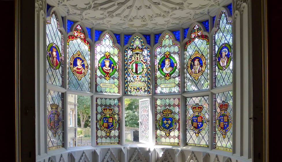 Round Drawing-Room window